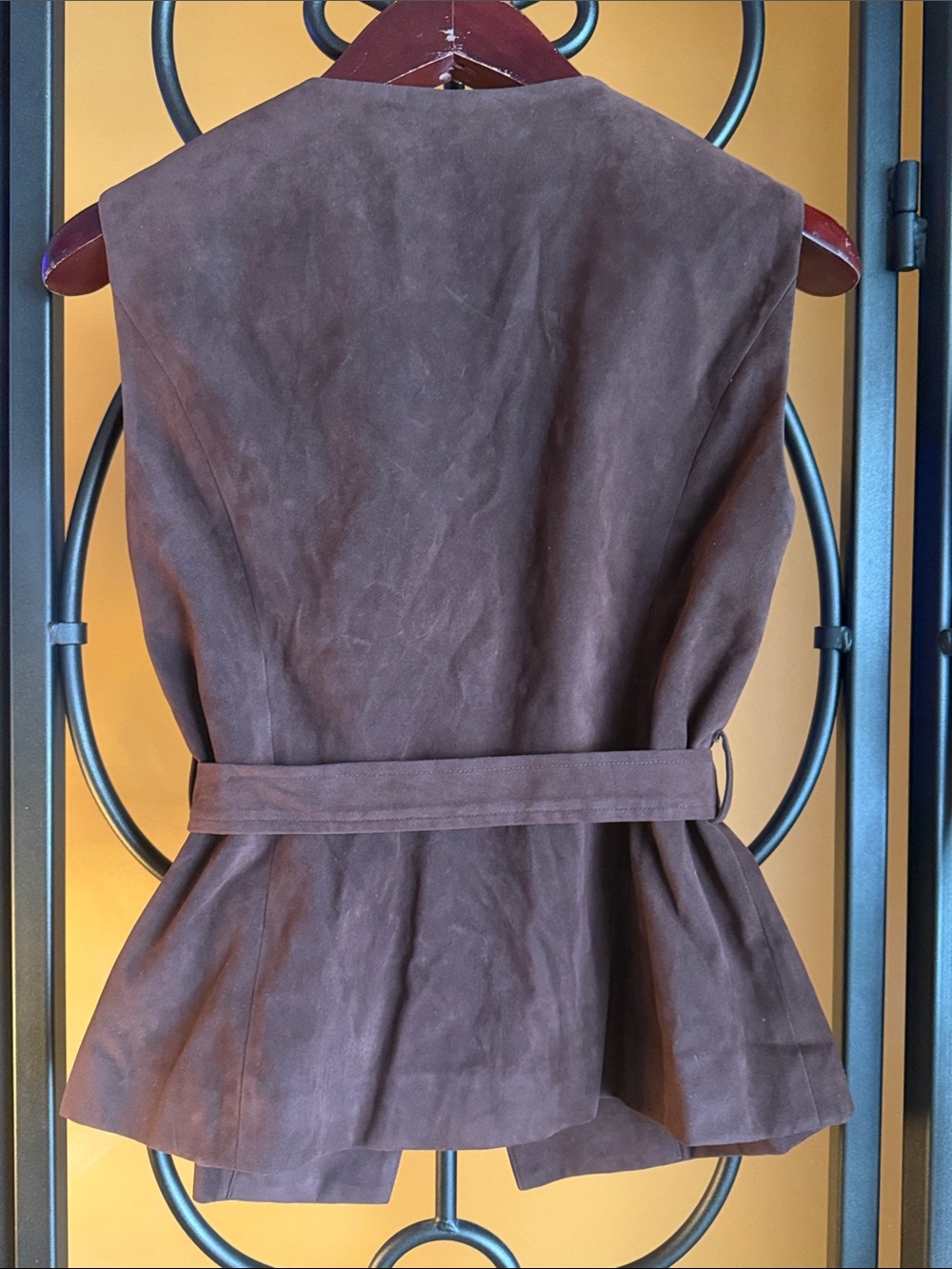 COMMENSE Suede Effect Vest with Belt - Picture 7 of 9